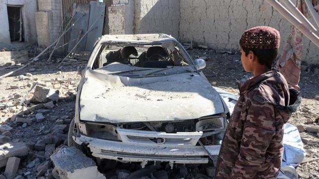 AFP__20260222__98HW6H4__v1__MidRes__AfghanistanPakistanAttacks.jpg