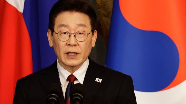 AFP__20260303__99QJ6KE__v1__MidRes__PhilippinesSkoreaDiplomacy.jpg