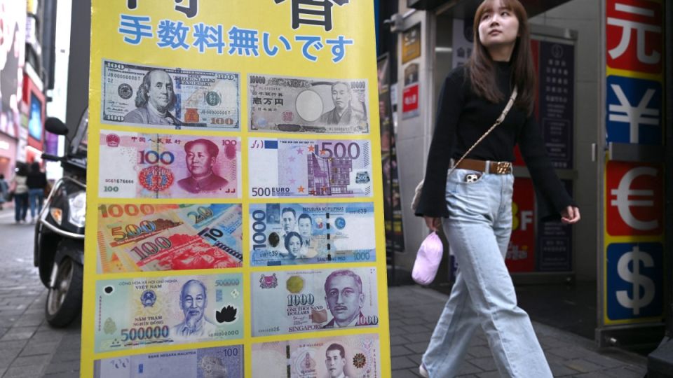 AFP__20260323__A4C88CR__v2__MidRes__SkoreaEconomyCurrency.jpg