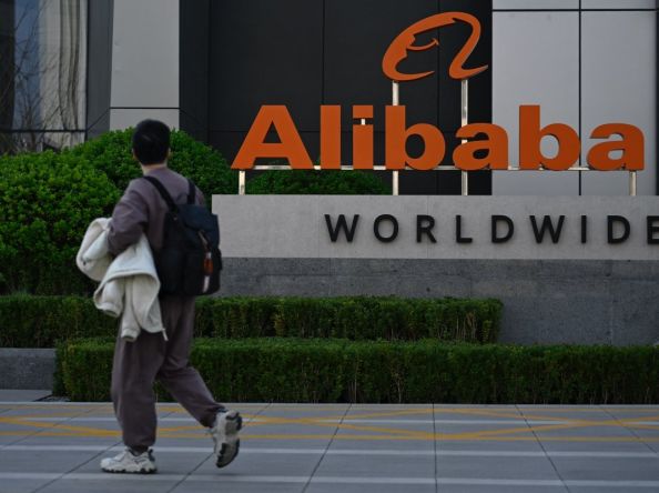 China slams US for labeling Chinese companies as supporting military