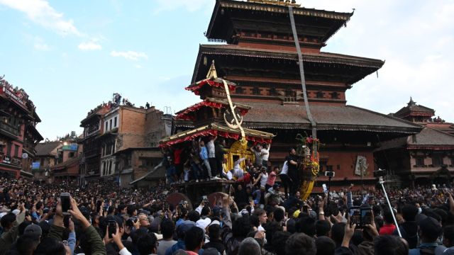 AFP__20260410__A7DR63P__v1__MidRes__NepalReligionHinduismNewYear.jpg
