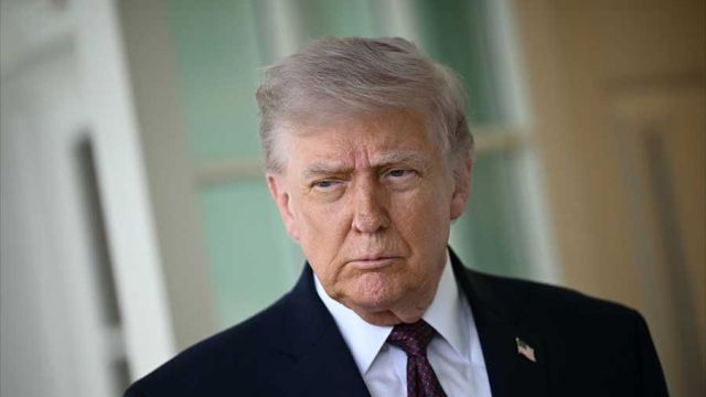 AFP__20260413__A7NB7DD__v4__MidRes__TopshotUsPoliticsTrump.jpg