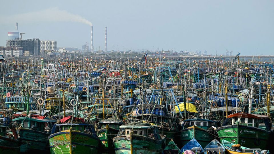 AFP__20260415__A7VT9J7__v1__MidRes__IndiaEconomyFishing.jpg