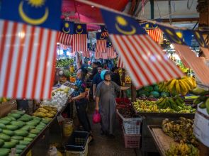 Malaysia’s food supply stable, but cost pressures may push prices higher, says minister