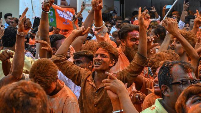 AFP__20260504__A9RK34E__v1__MidRes__IndiaPoliticsVote.jpg