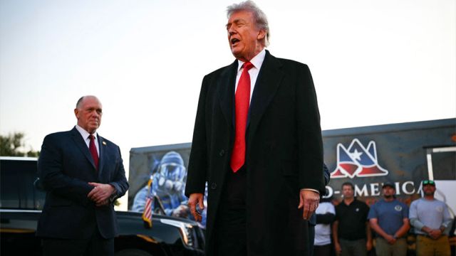 AFP__20260508__B28G8FV__v1__MidRes__UsPresidentDonaldTrumpVisitsTheLincolnMemorialRe.jpg