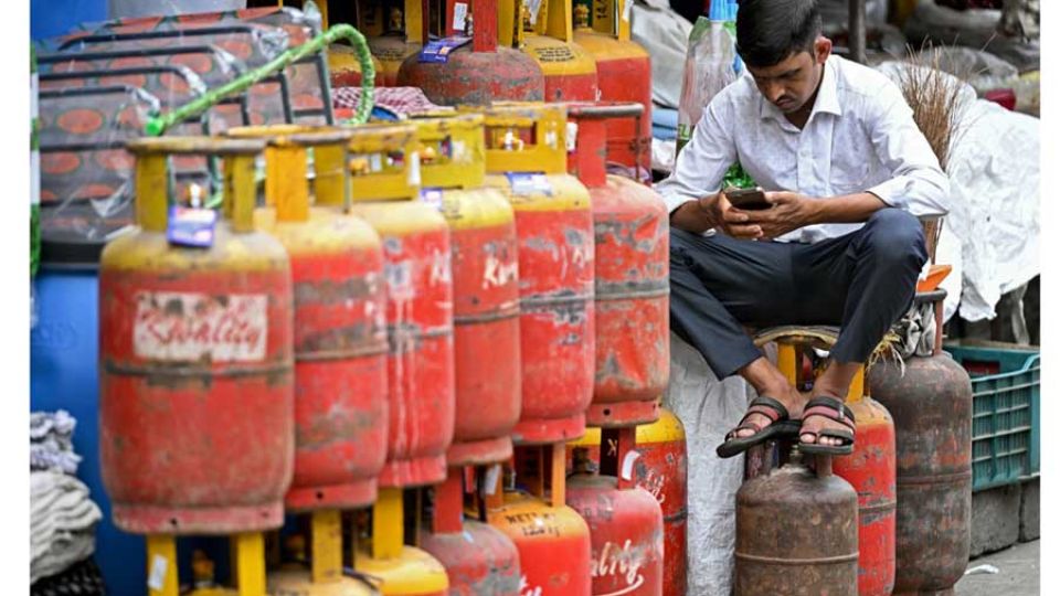 AFP__20260602__B4Q637Z__v1__MidRes__IndiaWarIranUsIsraelEnergy.jpg