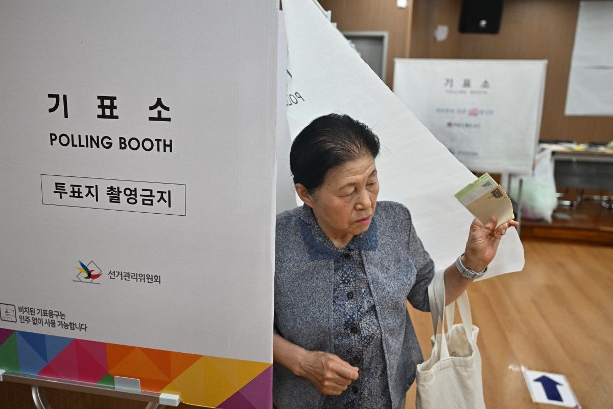 AFP__20260603__B4TN4ZP__v2__MidRes__SkoreaPoliticsVote.jpg