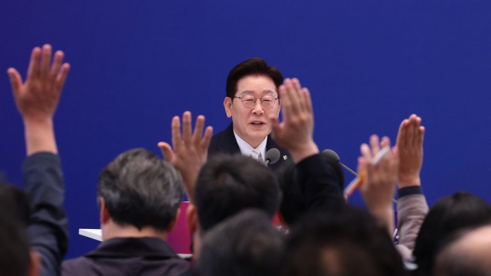 AFP__20260608__B6BN6KE__v1__MidRes__SkoreaPolitics.jpg
