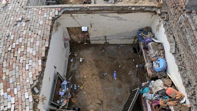 AFP__20260701__B8VH7ZQ__v1__MidRes__PakistanDisasterBuilding.jpg