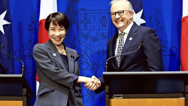 Australia-Yomiuri-photo-use-this.jpg