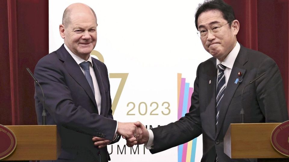 Japan-Germany-photo.jpg