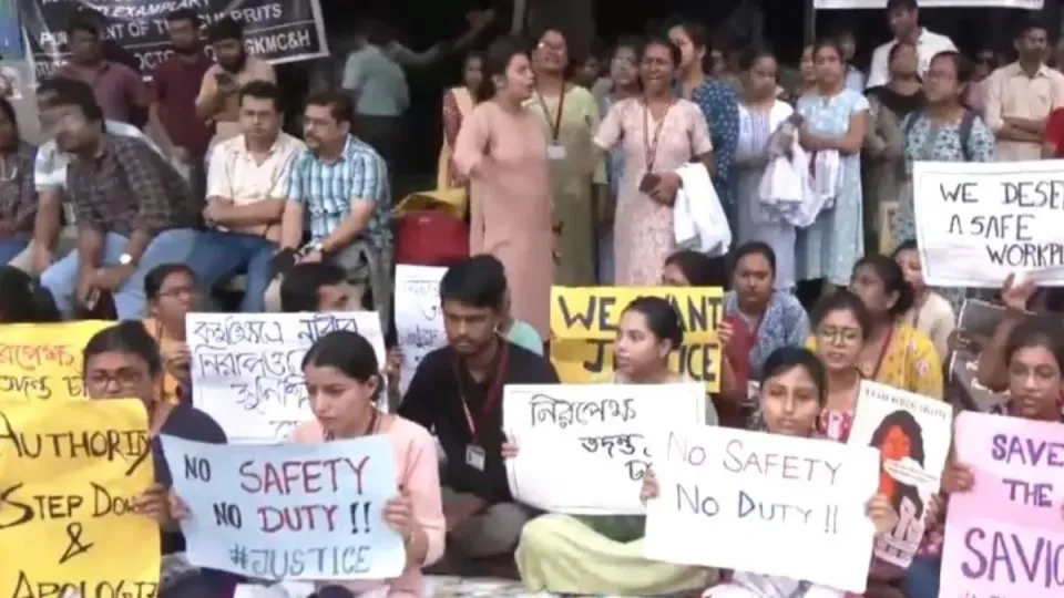 Kolkata-doctor-rape-murder_20240812_112252_0000-jpg.webp