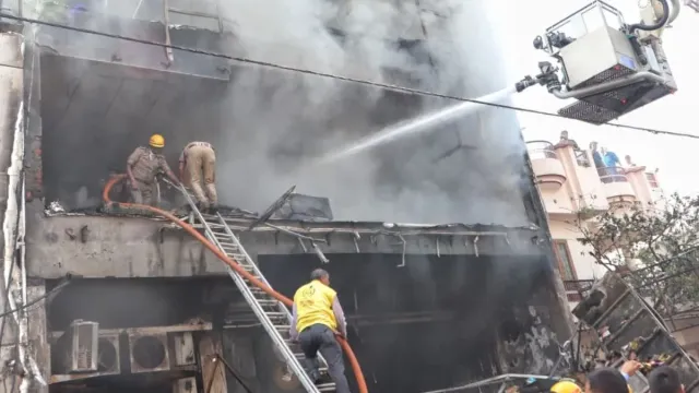 Lucknow-coaching-centre-fire_20260622_184322_0000.webp