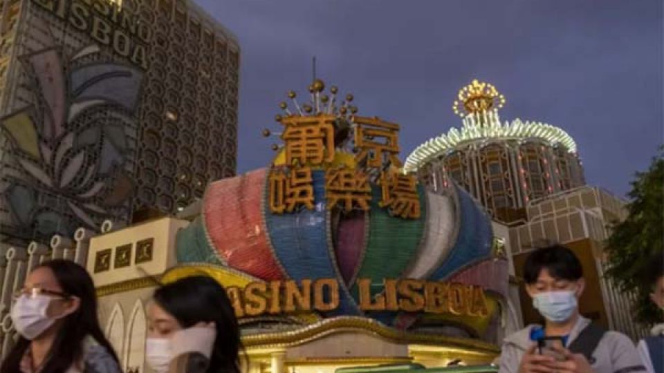 Macau-casinos-see-18-billion-wipeout-as-China-tightens-grip.jpg