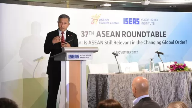 Min20Vivian20Balakrishnan20delivering20the20keynote20address20at20the2037th20ART_4.webp
