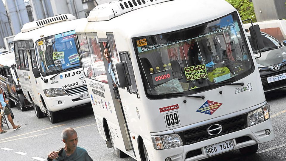 Modern-jeepneys-PUVs-11Marc2024.jpg