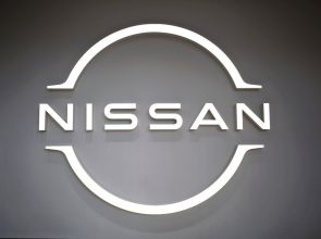 Struggling Nissan offers early retirement to employees in U.S.; part of global plans to cut 20,000 jobs, close 7 plants