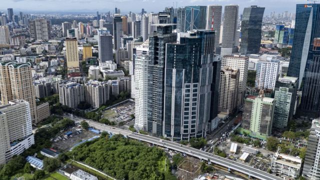 Ortigas-Business-District-Pasig-Economy-buildings-10February2026_6-1200x790-1.jpg