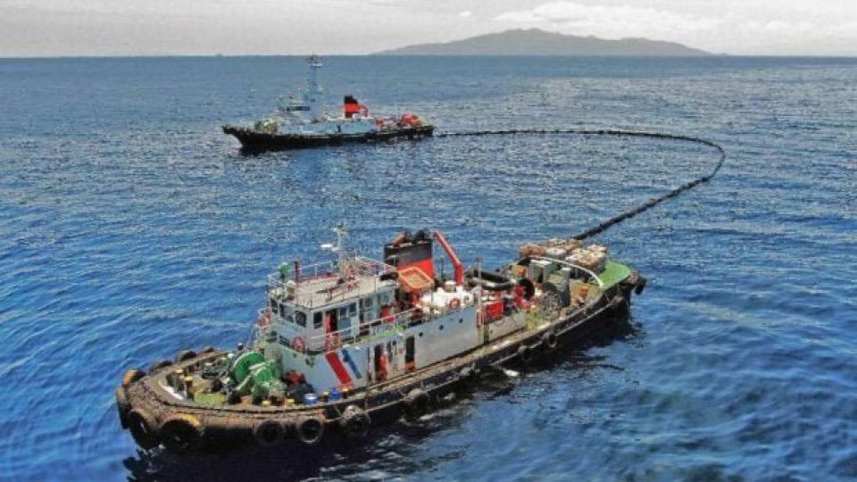 PCG-Oil-Spill-MT-Princess-Empress-03172023-02-620x393-1.jpeg