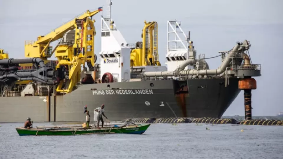 Preserving the ocean's bounty for Filipino fishers