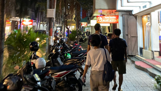 Screenshot-2024-04-25-at-11-58-02-Where-to-stroll-in-a-city-where-‘nobody-wants-to-walk-Lifestyle-The-Jakarta-Post.png