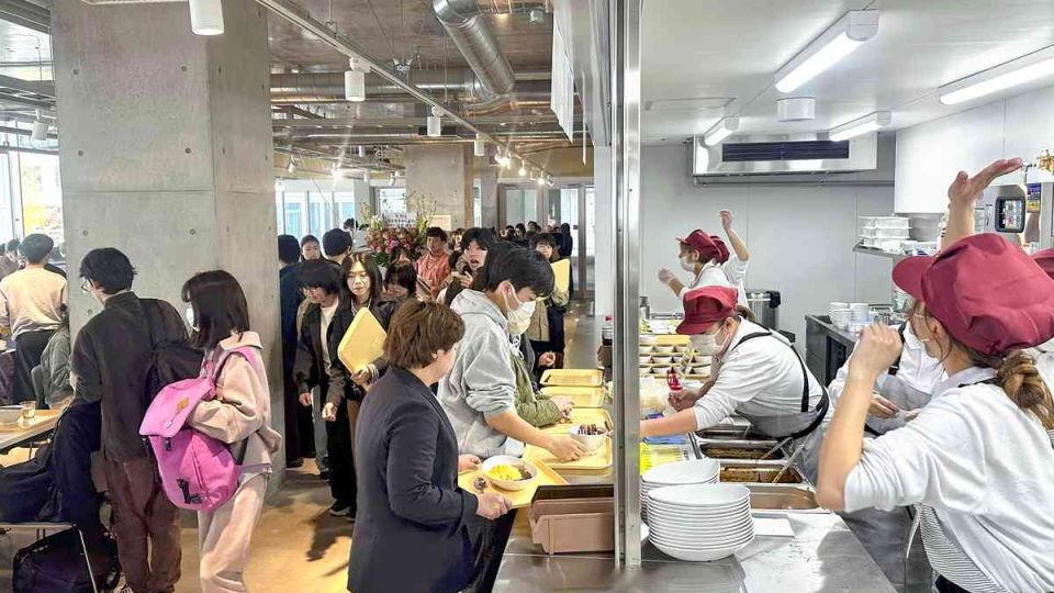 University-cafeteria-1.jpg