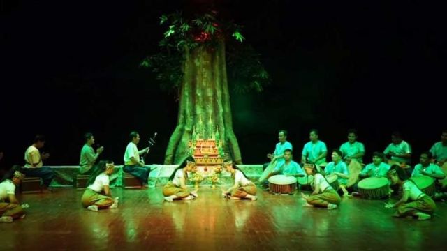 a_scene_from_a_khmer_new_year_performance_last_year._supplied.jpg