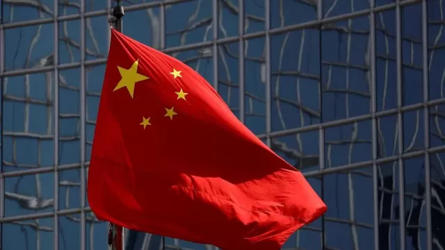 ac_chinaflag_130622.webp