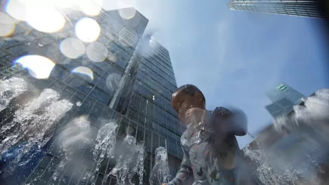 ac_fountain_150822.webp