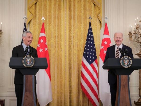 Singapore hopes United States will deepen ties with Asia-Pacific: PM Lee