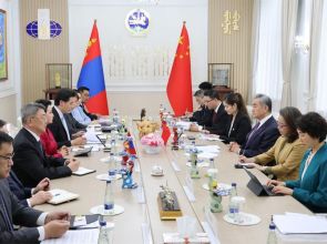 China-Mongolia talks yield broad consensus on ties: FM Wang