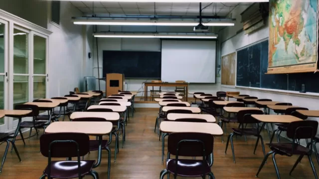 classroom-2-768x432-1.webp