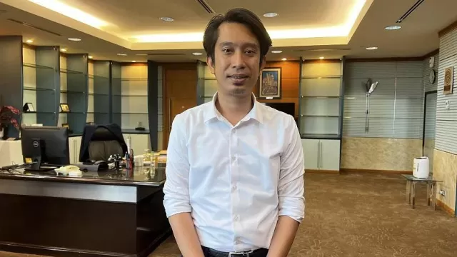 dw-adam-adli-230118.webp