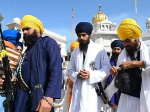 India continues hunt for separatist preacher Amritpal Singh amid fears of unrest