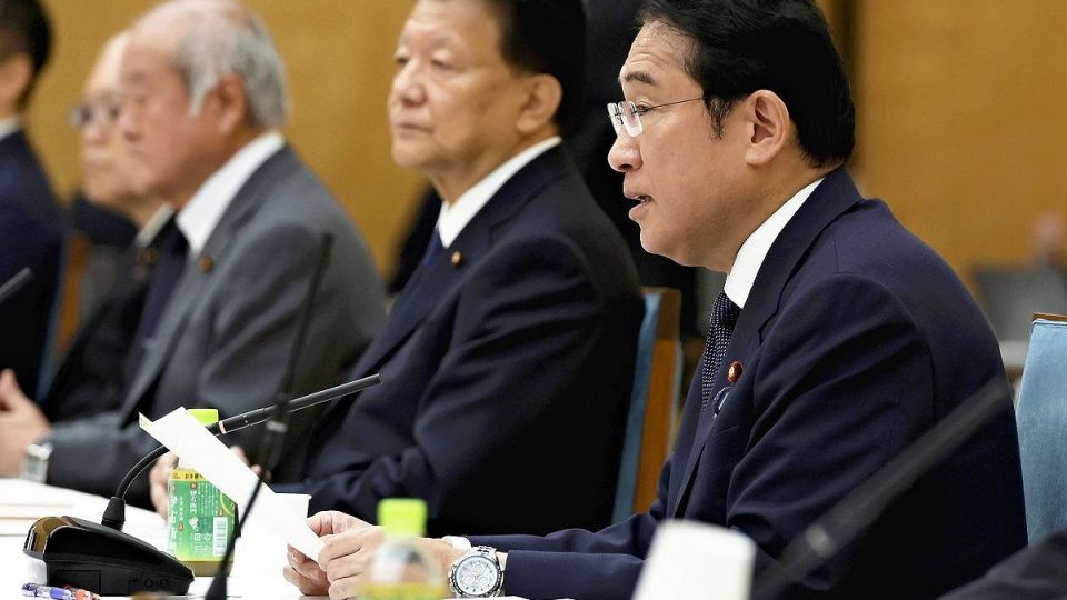 Japan Cabinet Approves 3 Key Economic Plans For Stability Amid ...