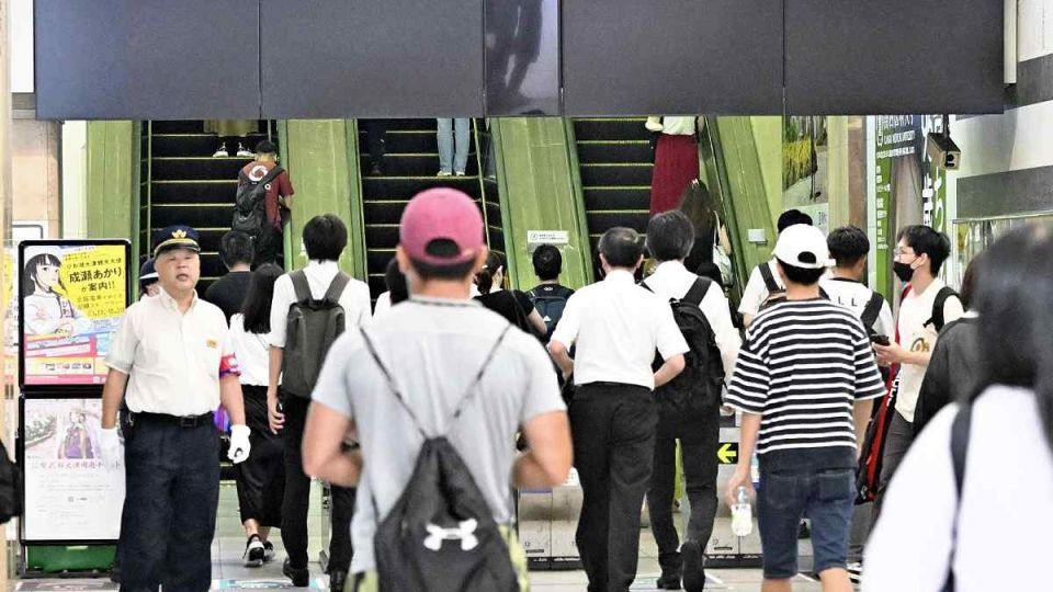 eiji-osaka-blackout.jpg