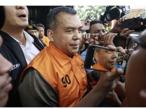 Indonesia deputy immigration minister suspected of extorting foreigners overstay permit