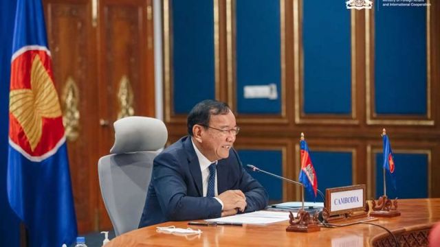 foreign_minister_prak_sokhonn_meets_with_asean_secretary-general_lim_jock_hoi_in_a_virtual_video_conference_on_monday._foreign_ministry.jpg