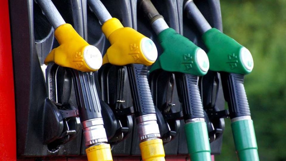 fuel-1596622_1280.jpg