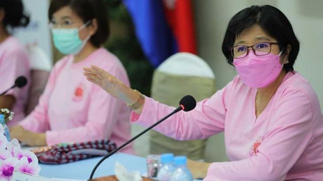 health_ministry_spokeswoman_or_vandine_speaks_at_a_press_conference_on_the_omicron_variant_at_the_ministry_in_2021._hong_menea.jpg