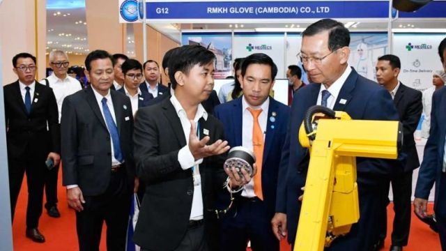 innovation_minister_cham_prasidh_during_a_tech_expo_in_march._misti.jpg