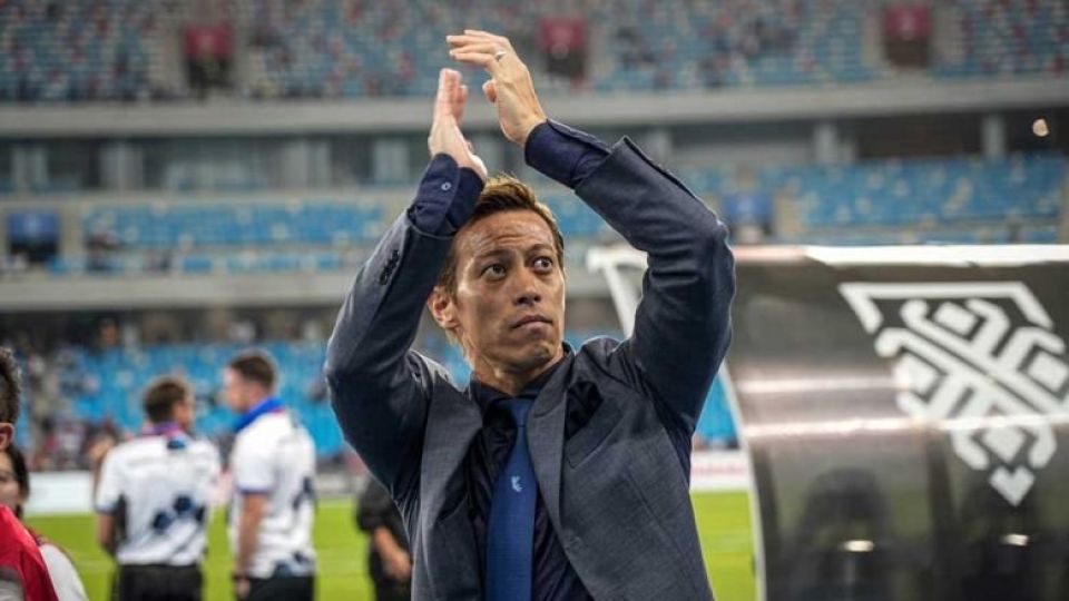 keisuke_honda_is_stepping_down_as_cambodia_head_coach._supplied.jpg