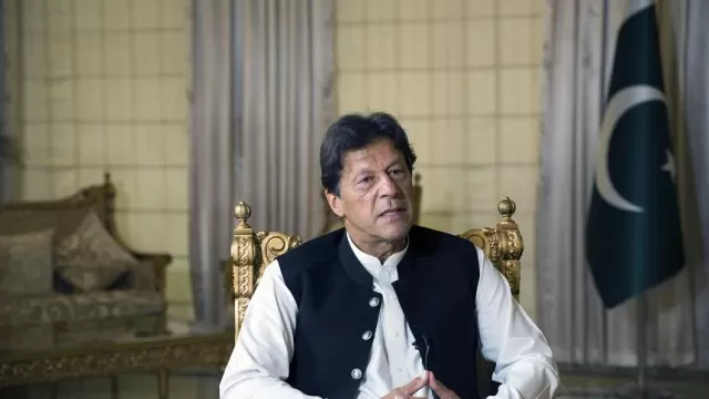 mi_imrankhan_050422.webp