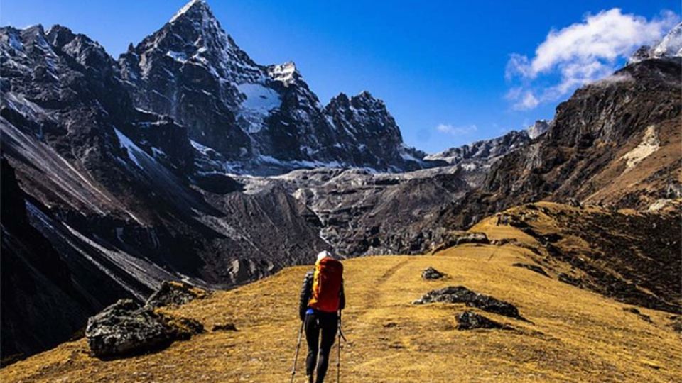 mount-everest-6395759_640.jpg