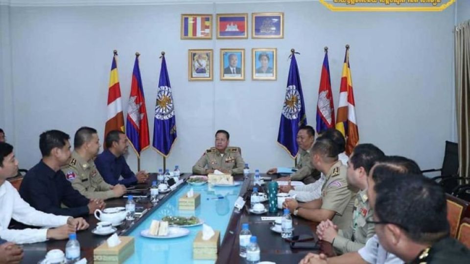 national_police_chief_neth_savoeun_leads_a_meeting_to_discuss_security_for_campaigning_in_the_lead-up_to_the_july_23_election._police.jpg