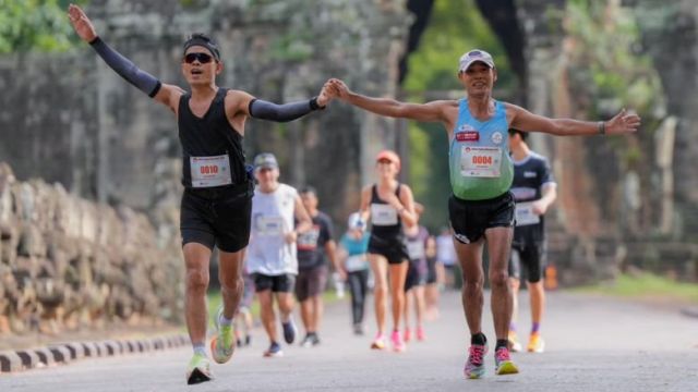 participant-celebrated-while-they-contested-in-the-khmer-empire-marathon-held-in-siem-rap-in-august.-ministry-of-information.jpg
