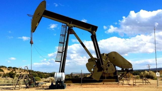 petrol-rezervi-ve-saha-cozumleri-uzmanlasmis-calismalar-uretim-ve-petrol-rezervi-jeolojik-hizmetleri.jpg