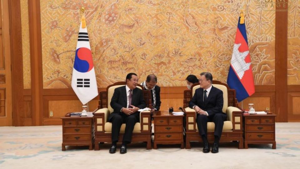 prime_minister_hun_sen_met_with_south_korean_president_moon_jae-in_during_his_four-day_visit_to_the_country._spm.jpg