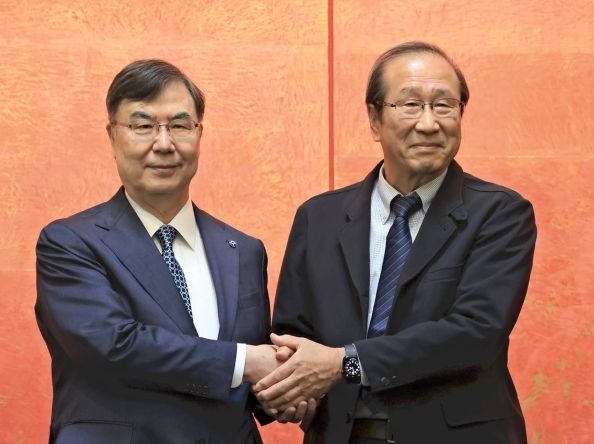 2 Nobel Prize Laureates express concern over decline in number of science papers by Japanese researchers